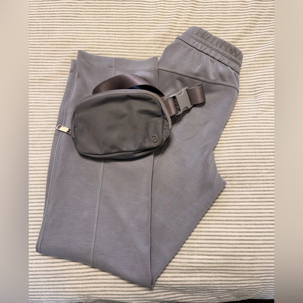 Women’s Lululemon Set